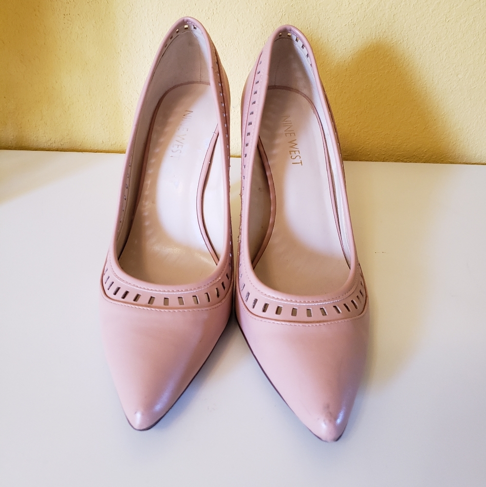 Nine West pink blush pumps Heels